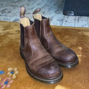 Dr.Martens brown Chelsea boots